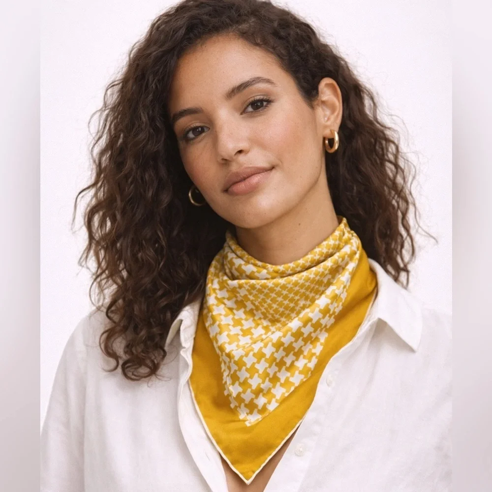 Jean Casanave Vintage Geometric Houndstooth Square Scarf Yellow White 26.5”